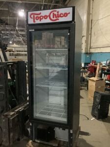 MXM1-23RBHC 27" Merchandiser Refrigerator, Free Standing, 23 Cu. Ft - For Parts or Repair 