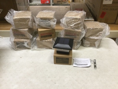 Lot of (12) New Solar Post Lights for 4x4 Posts. 