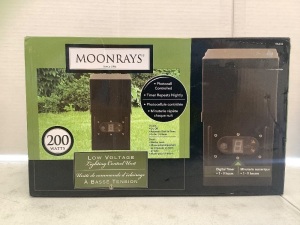 Moonrays 200W Outdoor Low Voltage Lighting Control Unit, Powers Up, E-Commerce Return, Retail 49.99