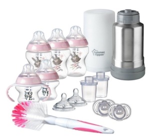 Tommee Tippee Newborn Baby Bottle Gift Set, Appears new, Retail 49.99