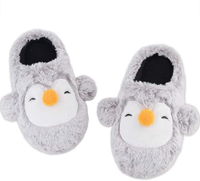 Lot of (2) DL Women's Cute Animal Slippers with Cozy Faux Fur, Memory Foam Slippers, Anti-Skid Soles - Appear New