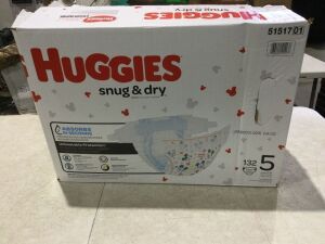 Huggies Snug & Dry Baby Disposable Diapers, Size 5, 132 ct