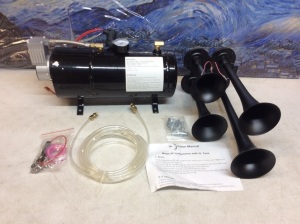 4 Trumpet Train Horn Air Compressor with 3L Tank, 12V - Unknown Condition