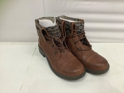 Natural Reflections Womens Boots, 10M, Appears new, Retail 39.99