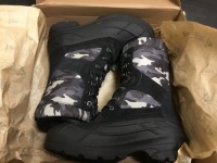 Kamik Men's Nationplus Snow Boot, Black Camo, Size 10 - Appear New&nbsp;&nbsp;