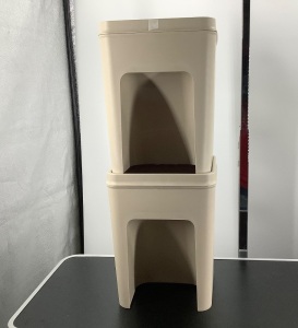Set of 3.3 Gallon Stackable Trash Can, Appears New