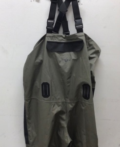 Mens Chest Waders, XLS, E-Commerce Return, Retail 130.00