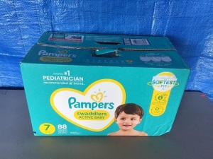 Pampers Swaddlers, Size 7, 88 Count, New, Retail - $45