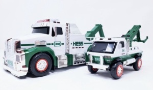 Hess Toy Truck, Untested, Appears new, Retail 70.00