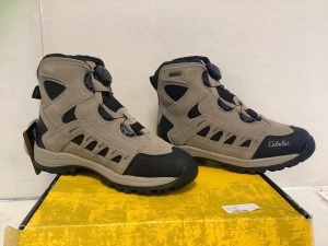 Mens Snow Boots, 10D, Appears New, Retail 129.99