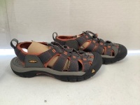 Keen Mens Water Shoes, 10, Appears new, Retail 135.00