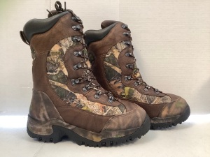 Mens Hunting Boots, 12D, Appears new, Retail 169.99