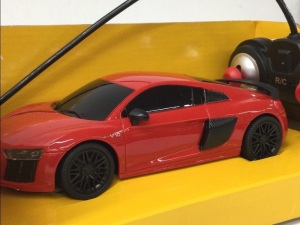 Audi R8 Remote Control Car,APPEARS NEW