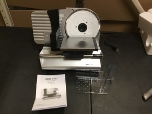 AKG Chef 7.5" Food Slicer MS-305C - E-Comm Return, Appears New 