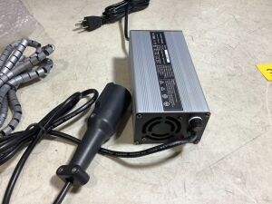 Golf Cart Battery Charger DL-300W