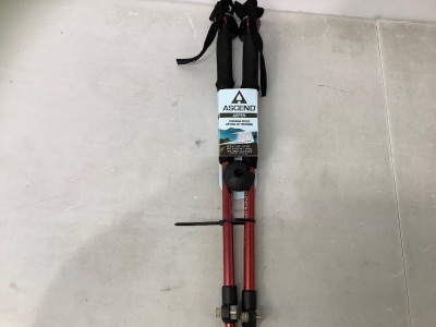 Ascend Aspen Trekking Poles, Missing Piece on Bottoms, E-Comm Return