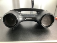 Memorex Bluetooth Boombox, Powers On, Appears New