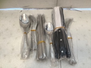 Utensils Set, Appears new