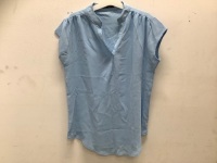 Womens Shirt, S, E-Comm Return