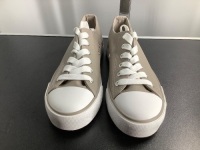 Women's Shoes, 7, Appears New