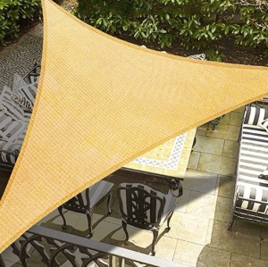 Lulu Home Sun Shade Sail, 12'x12'x12', New, Retail 16.99