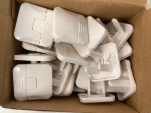 Box of Outlet Covers, E-Comm Return