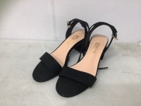 Dream Pairs Womens&nbsp;Chunky Heel Sandals, 5.5, Appears new, Retail 52.99