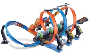 Hot Wheels Corkscrew Crash Track, New, Retail 58.99