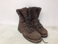 Mens Work Boots, 10.5W, E-Comm Return, Retail 119.99
