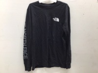 North Face Mens Long Sleeve Shirt, L, Appears new, Retail 35.00