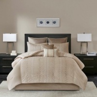 Madison Park Camelia 8 Piece Embroidered Comforter Set King Size - Appears New