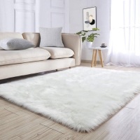 Noahas Faux Sheepskin Area Rug&nbsp;4'&nbsp;x 6', White - Appears New&nbsp;&nbsp;
