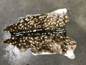 Faux Sika Deer Print Hide Rug (3.4' x 2.9')