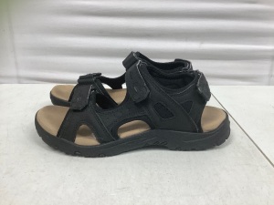 Womens Hiking Sandals, 7.5, Appears new