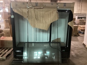 Central Exclusive 69K-113 Sliding Glass Door Merchandiser, 3 Doors - For Parts or Repair 