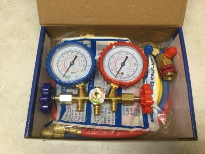 HVAC Brass Manifold Gauge Set. NEW