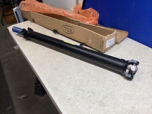 Rear Drive Shaft for Chevy 