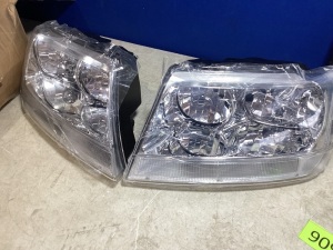 99-04 Jeep Grand Cherokee Clear Headlights