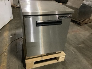 MXCF27UHC 27.5” Single Door Undercounter Freezer, Stainless Steel - For Parts or Repair 