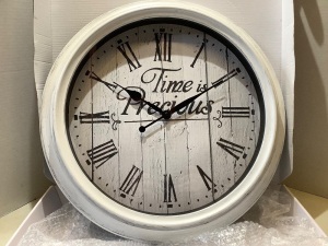 Streamline VIP Ghost Listing Wall Clock, Appears New