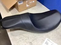 Low Profile 2-Up Seat for Harley Road King 1997-2007,&nbsp;Paul Yaffe, Stretched Tank