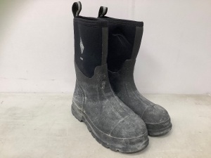 Muck Boot Co Rubber Boots, M 8/ W 9, E-Comm Return, Retail 114.99