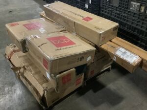 Pallet of Uninspected E-Comm Returns, Outdoor Items