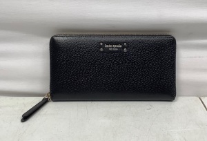 Kate Spade Wallet, Appears New, Retail 229.00