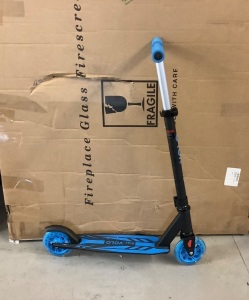 Kos Kick Scooter with Light Up Wheels, Appears New