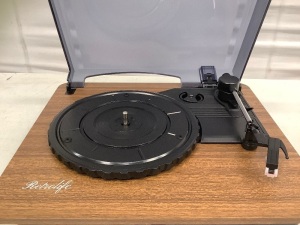 Retrolife Record Player, Untested, Appears new