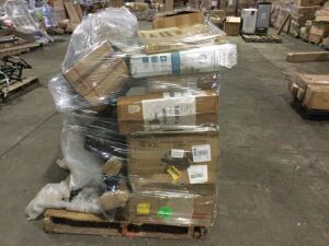 Pallet of Uninspected E-Commerce Returns 