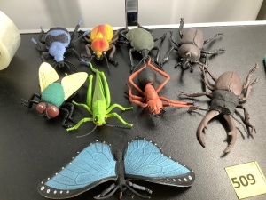 Lot of (9) Toy Bugs, Ecommerce Return