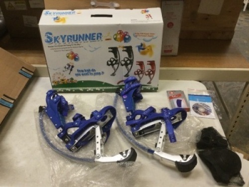 SkyRunner Jumping Stilts for 88&nbsp;- 132&nbsp;lbs. Appear New