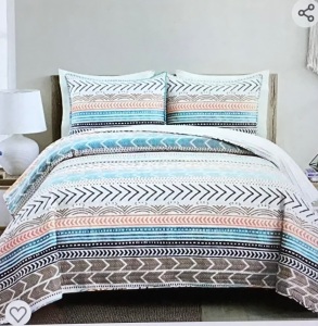 Lush Decor Hygge Geo 3 Piece Quilt Set, Neutral &Multicolored, King, Like New, Retail - $73.30